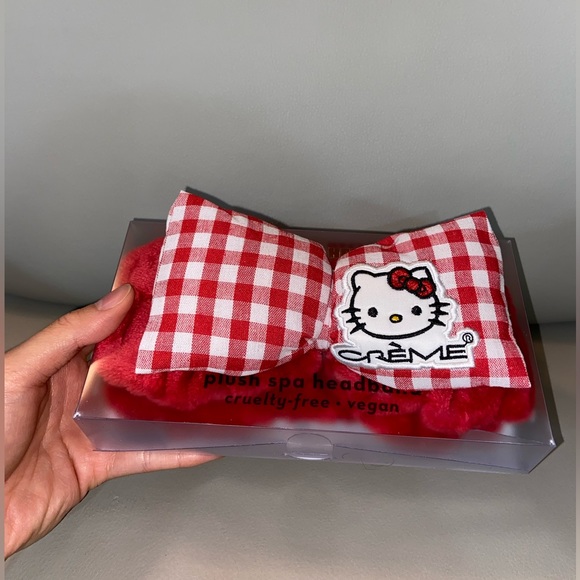 Hello Kitty x the Creme Shop Plush Spa Headband Limited Edition - Picture 6 of 7